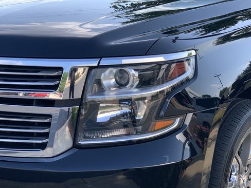 Used 2015 Chevrolet Suburban LTZ AWD/4WD image 6