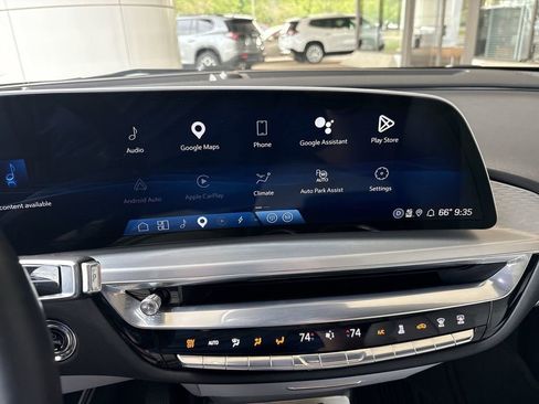Certified 2023 Cadillac Lyriq 2WD image 13