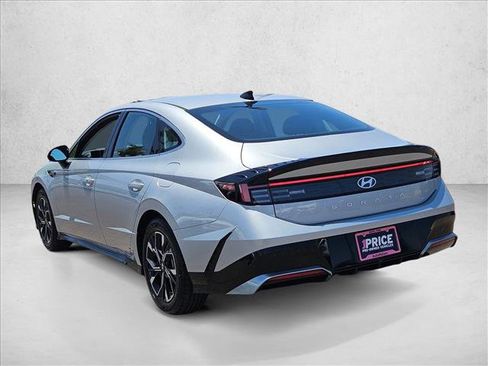 Certified 2024 Hyundai Sonata SEL FWD image 7