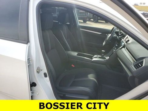 Used 2020 Honda Civic Sport image 27