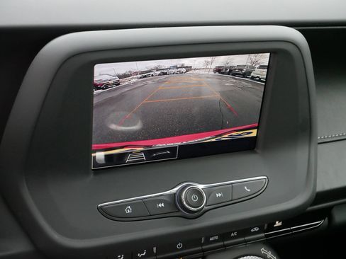 Used 2022 Chevrolet Camaro LT image 31