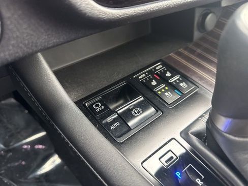 Used 2017 Lexus RX 350 350 w/ Luxury Package image 24