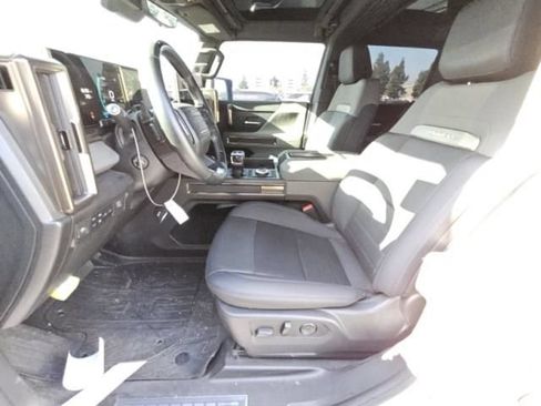 Used 2024 GMC Hummer EV 3X AWD/4WD image 6