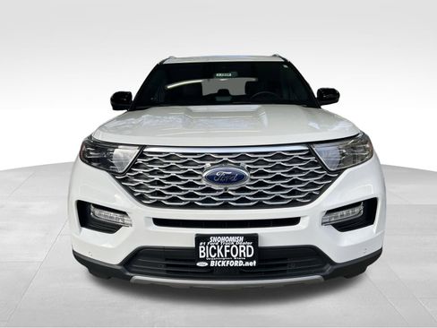 Used 2021 Ford Explorer Platinum w/ Equipment Group 601A image 2