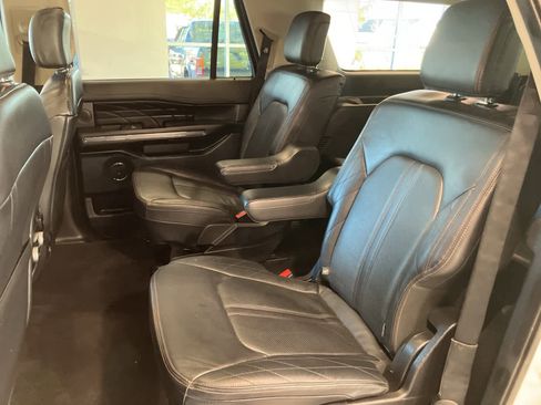 Used 2021 Ford Expedition Max Platinum image 33