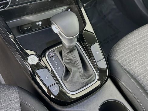 Certified 2025 Kia Soul EX image 19