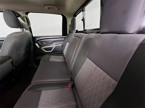 Used 2020 Nissan Titan SV w/ Accessory Utility Package image 22