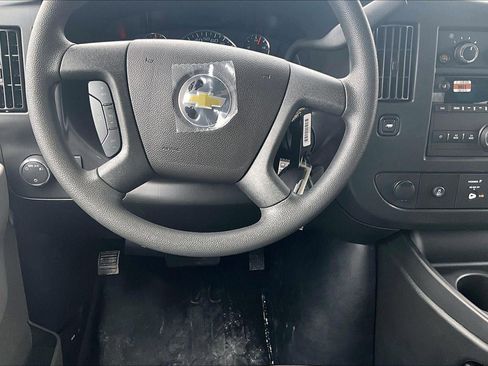 New 2025 Chevrolet Express 3500 LS RWD image 7