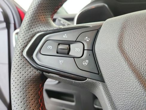 Used 2023 Chevrolet TrailBlazer RS FWD image 24