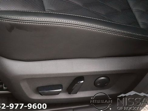 New 2026 Nissan Rogue Platinum AWD/4WD image 16