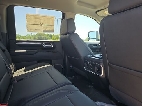 New 2026 Chevrolet Silverado 2500 LTZ w/ Trail Boss Package AWD/4WD image 15