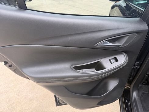 Used 2024 Buick Encore GX Preferred FWD image 24