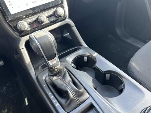 New 2025 Ford Ranger XLT w/ Equipment Group 301A High image 11