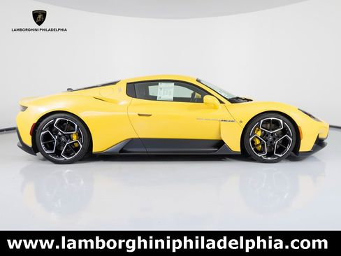 Used 2023 Maserati MC20 Coupe image 4