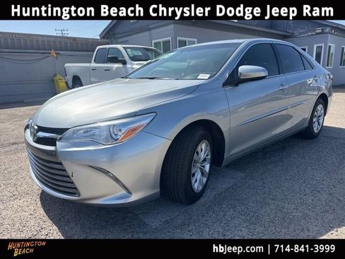 Used 2017 Toyota Camry LE w/ Protection Package (Q2) FWD image 1