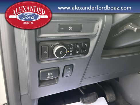 New 2025 Ford F150 Lariat w/ Equipment Group 502A High image 24