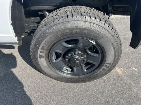 Used 2025 RAM 2500 Tradesman image 12