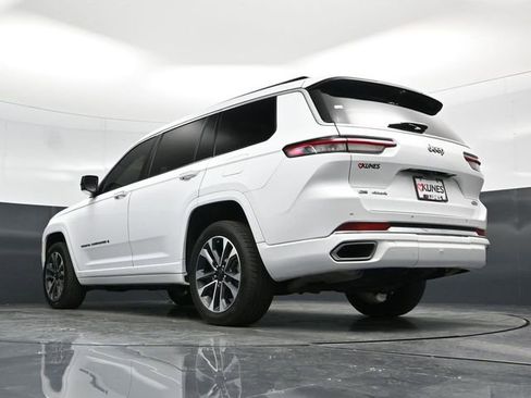 Certified 2022 Jeep Grand Cherokee L Overland w/ Luxury Tech Group IV image 63