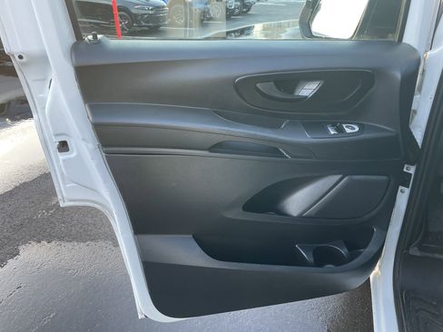 Used 2018 Mercedes-Benz Metris image 24