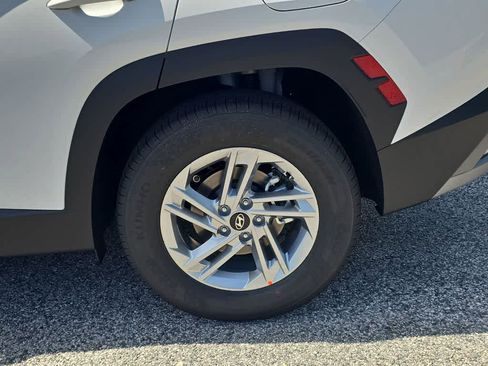 New 2026 Hyundai Tucson SE FWD image 14
