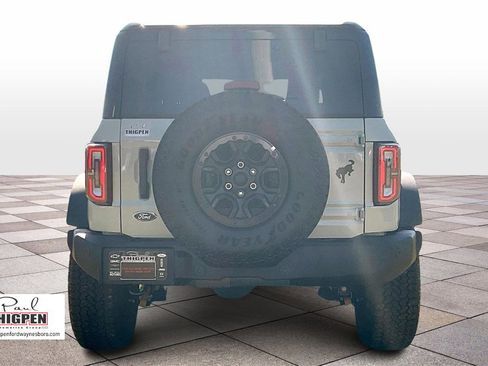 New 2025 Ford Bronco Outer Banks w/ Sasquatch Package image 4