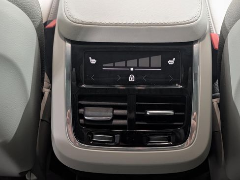 Used 2023 Volvo XC90 B6 Plus w/ Protection Package Premier image 24