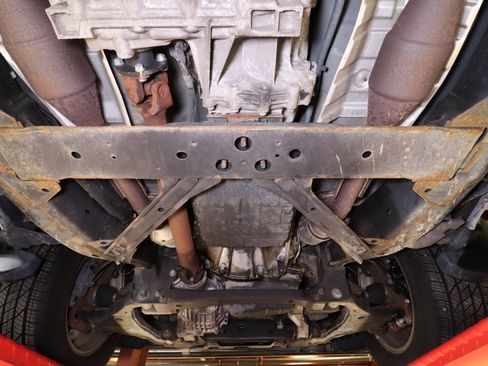 Used 2011 Nissan Frontier SL image 40