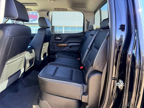 Used 2018 Chevrolet Silverado 1500 High Country image 15