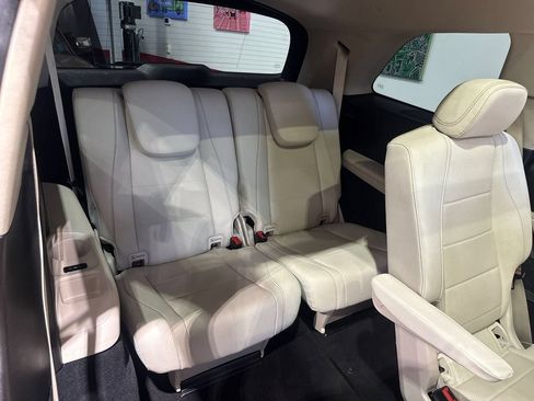Used 2021 Mercedes-Benz GLS 450 4MATIC image 89