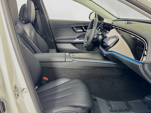 New 2026 Mercedes-Benz E 350 Sedan image 6