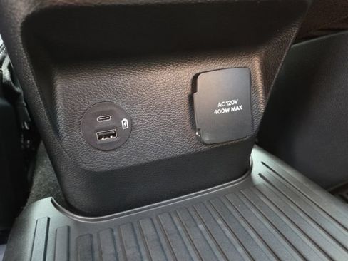 Used 2024 Ford Ranger XLT w/ Trailer Tow Package AWD/4WD image 23