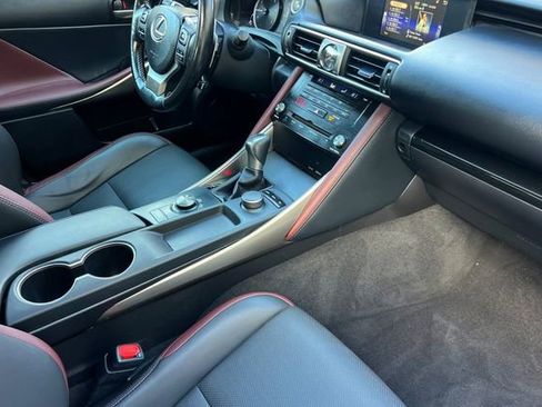 Used 2017 Lexus IS 200t image 17