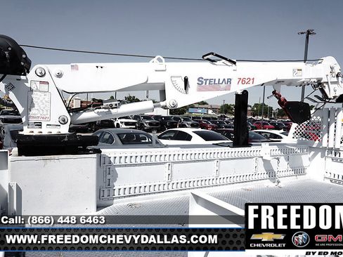 Used 2014 Ford F550 4x4 Regular Cab Super Duty image 33