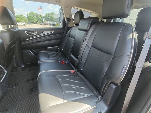 Used 2019 INFINITI QX60 Luxe w/ Essential Package image 23