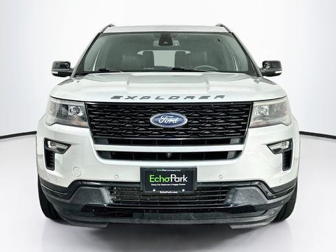 Used 2019 Ford Explorer Sport w/ Equipment Group 401A AWD/4WD image 2