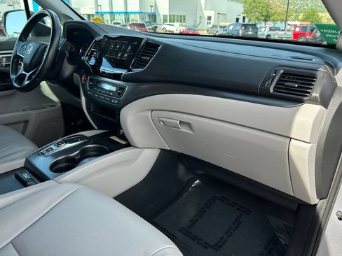 Used 2021 Honda Pilot Special Edition image 9