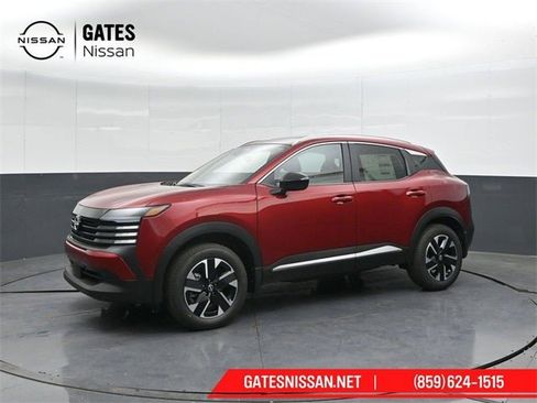 New 2026 Nissan Kicks SV image 7