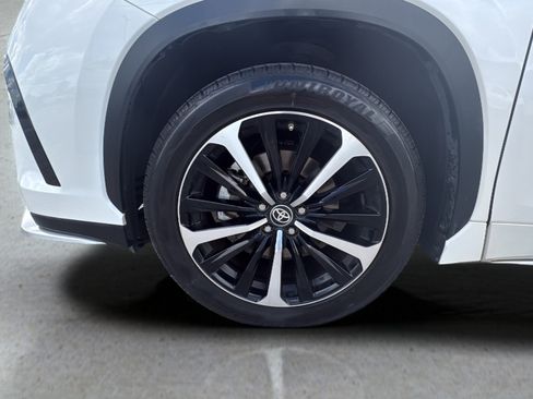 Used 2021 Toyota Highlander XSE image 15