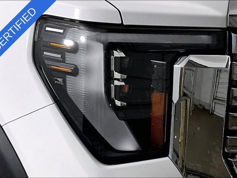 Certified 2025 GMC Sierra 2500 Denali w/ Denali Reserve Package AWD/4WD image 30