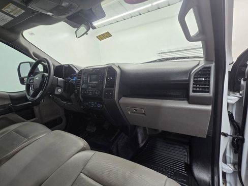 Used 2022 Ford F250 XL w/ Power Equipment Group AWD/4WD image 23