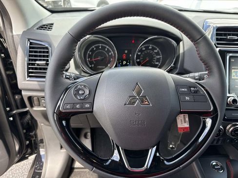 New 2026 Mitsubishi Outlander Sport LE AWD/4WD image 36