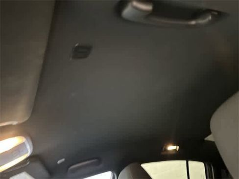 Used 2023 Dodge Charger R/T w/ Blacktop Package image 27