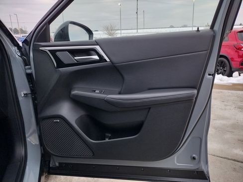 New 2026 Mitsubishi Outlander Trail Edition image 37
