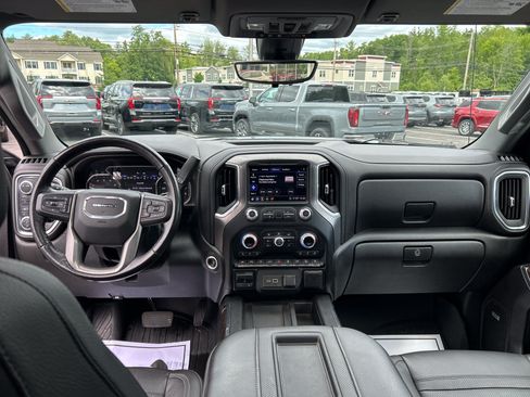 Used 2020 GMC Sierra 1500 Denali w/ Denali Ultimate Package AWD/4WD image 30