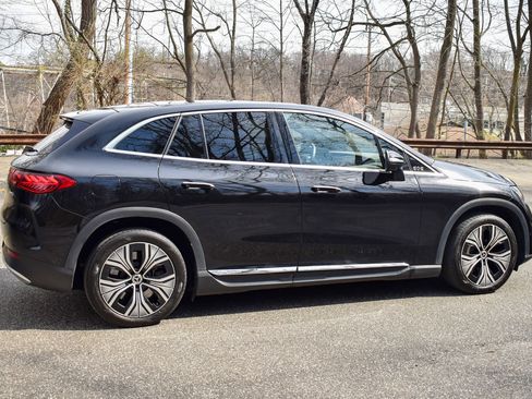 Used 2023 Mercedes-Benz EQE 350+ 4MATIC SUV image 8