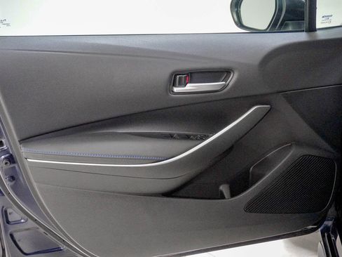 Used 2022 Toyota Corolla SE image 16