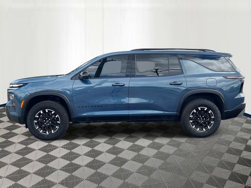 Used 2024 Chevrolet Traverse Z71 w/ LPO, Floor Liner Package AWD/4WD image 2