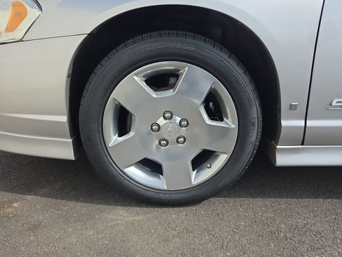 Used 2006 Chevrolet Monte Carlo SS w/ Convenience Package FWD image 21