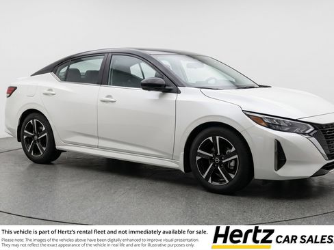 Used 2025 Nissan Sentra SV FWD image 1