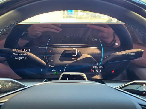 New 2026 Cadillac Lyriq Sport AWD/4WD image 27